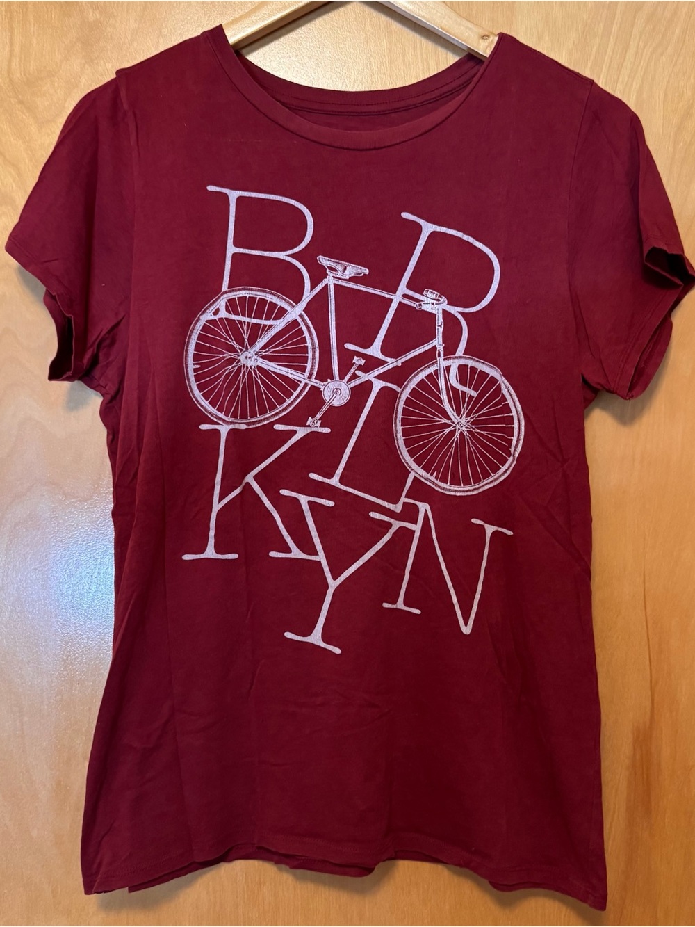 BROOKLYN graphic tee